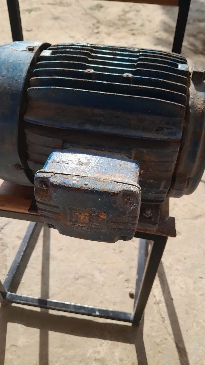 Vendo três motores trifásico  - Foto 3