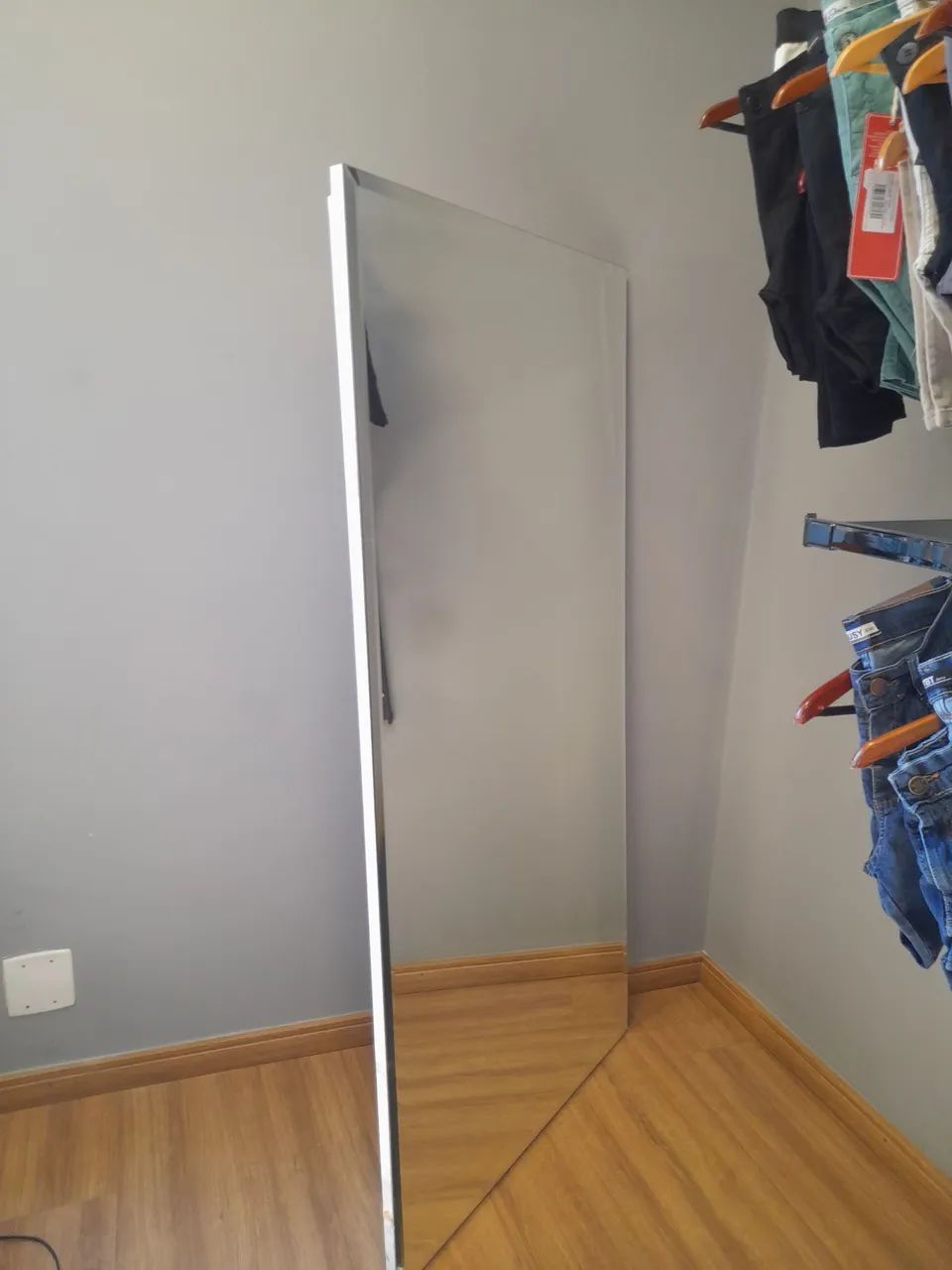 Espelho Bisotê com moldura  - Foto 3