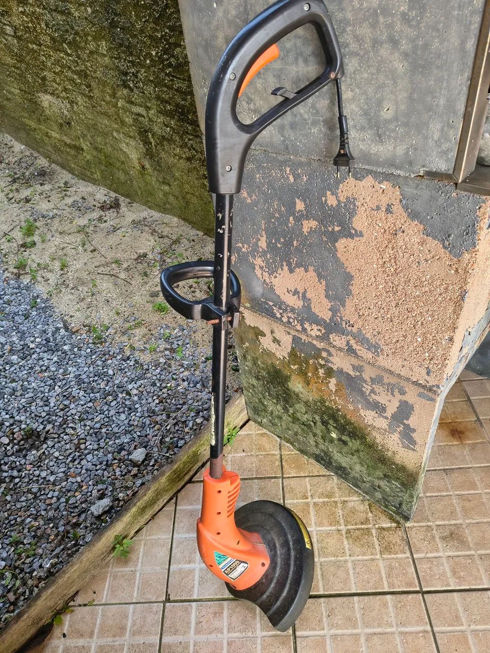 Cortador de grama 