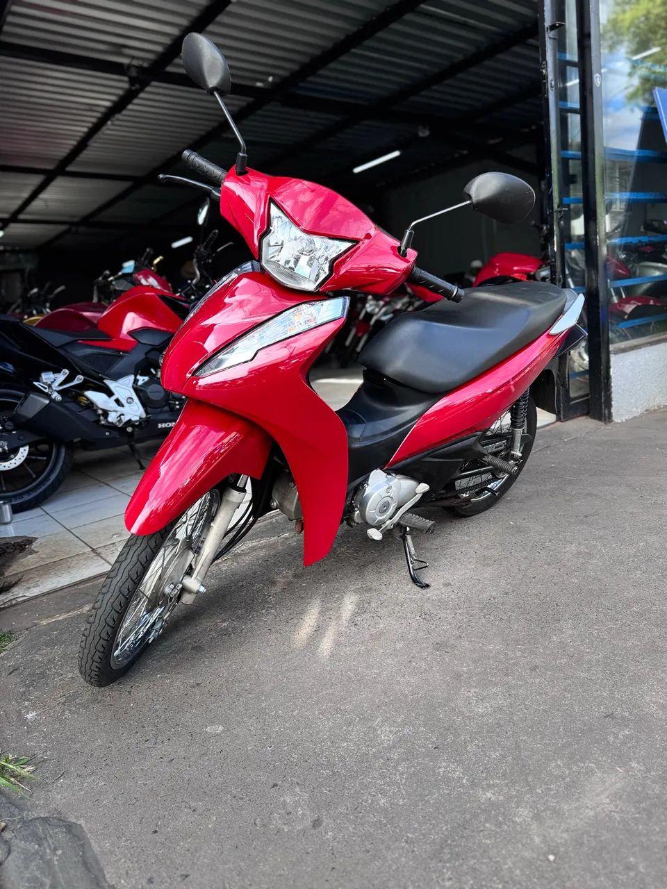 BIZ110i - Foto 3
