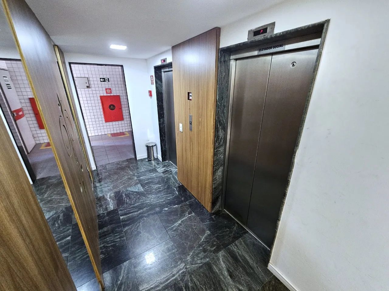 Foto do anúncio de Apartamento para aluguel no Meireles, Fortaleza em Meireles, Fortaleza