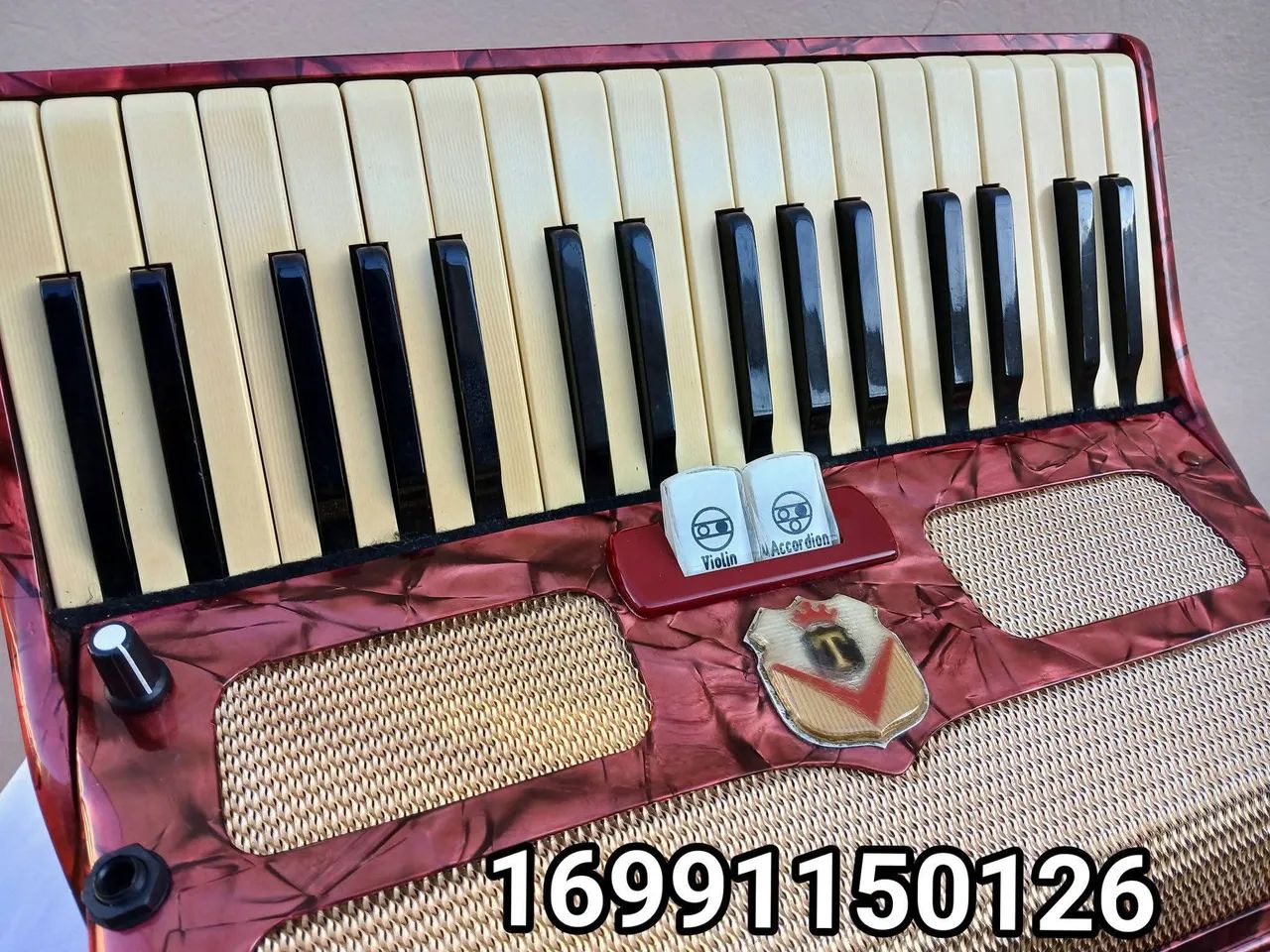 Acordeon Sanfona Todeschini de 80 baixos - Foto 5