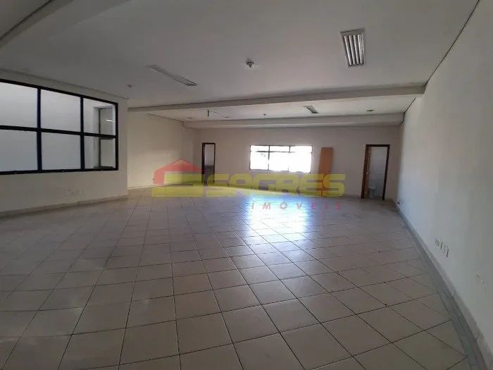 Sala Comercial com 200m² Por R$ 6.000,00 - Foto 3
