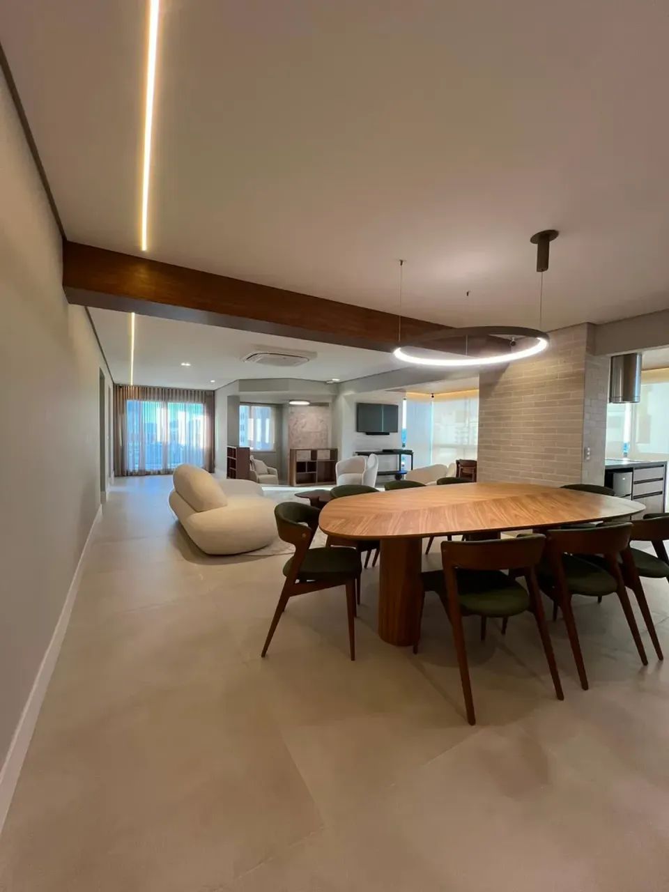 Vende Apto  287m Totalmente mobiliado no Coração de Alphaville - Foto 3