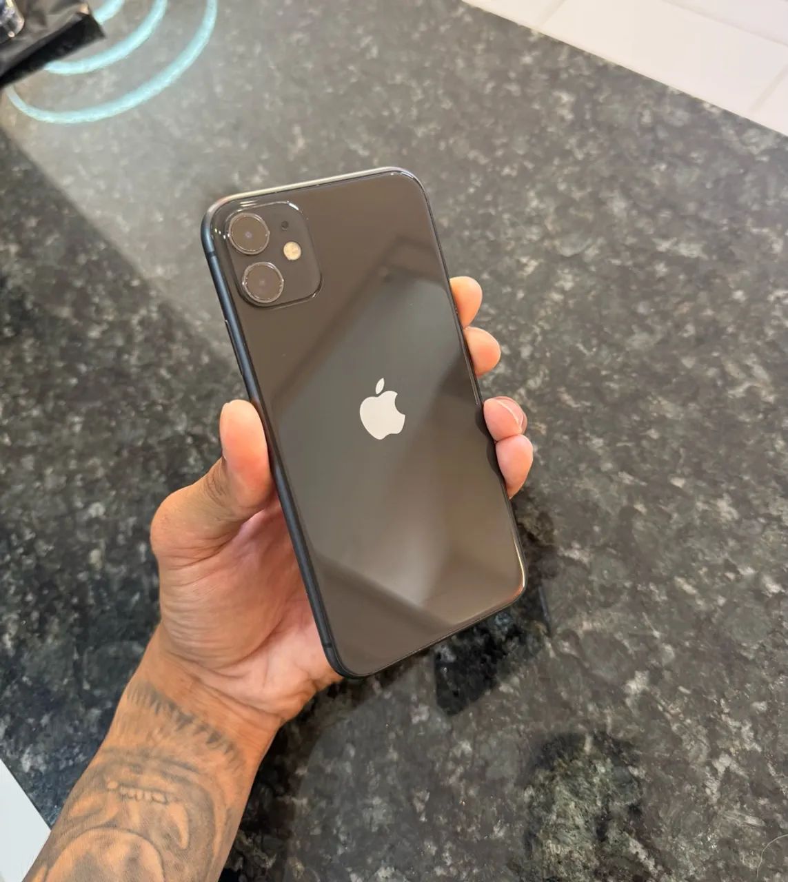 IPHONE 11 64GB