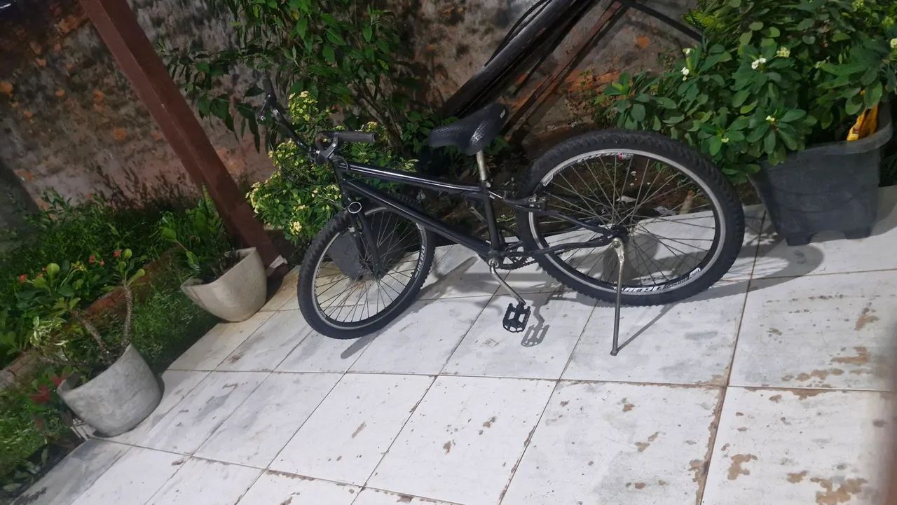 Bicicleta aro 24  - Foto 2