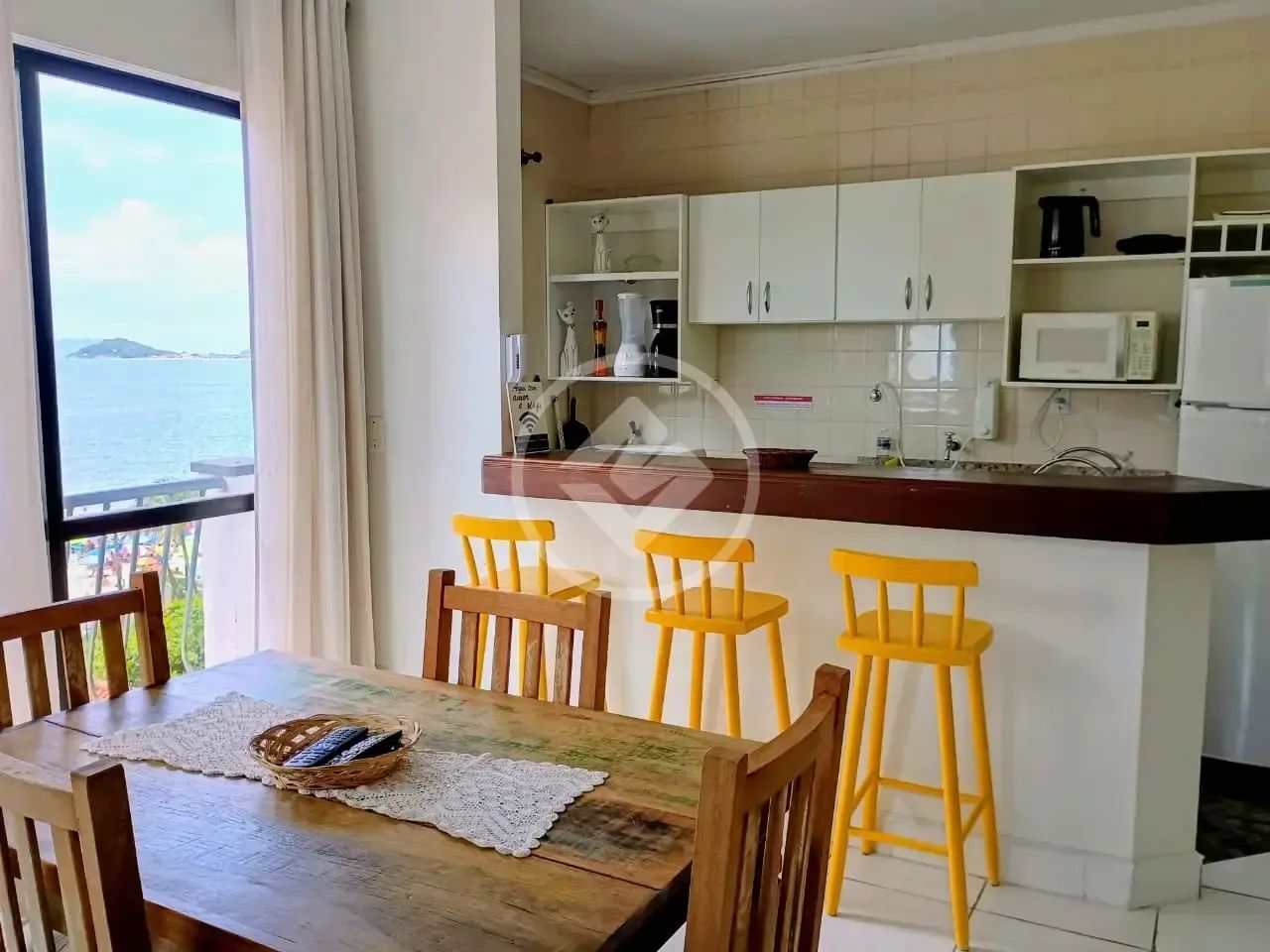 APARTAMENTO - CANASVIEIRAS - FR-360822