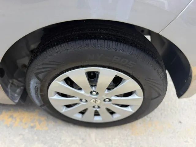 Hyundai HB20 Unique 1.0 Flex 12V Mec. 2019 - Foto 5