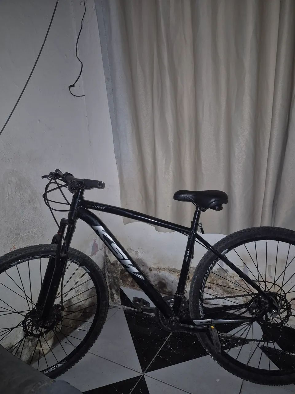 Bicicleta KSW aro 29 quase nova so com 2 meses de uso - Foto 5
