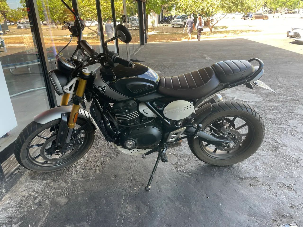 Triumph Scrambler 400x 