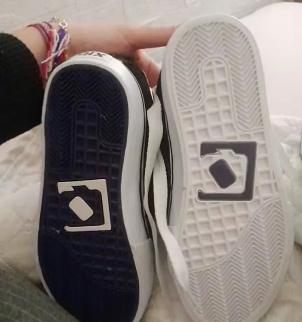 Vendo 2 pares de tênis  - Foto 5