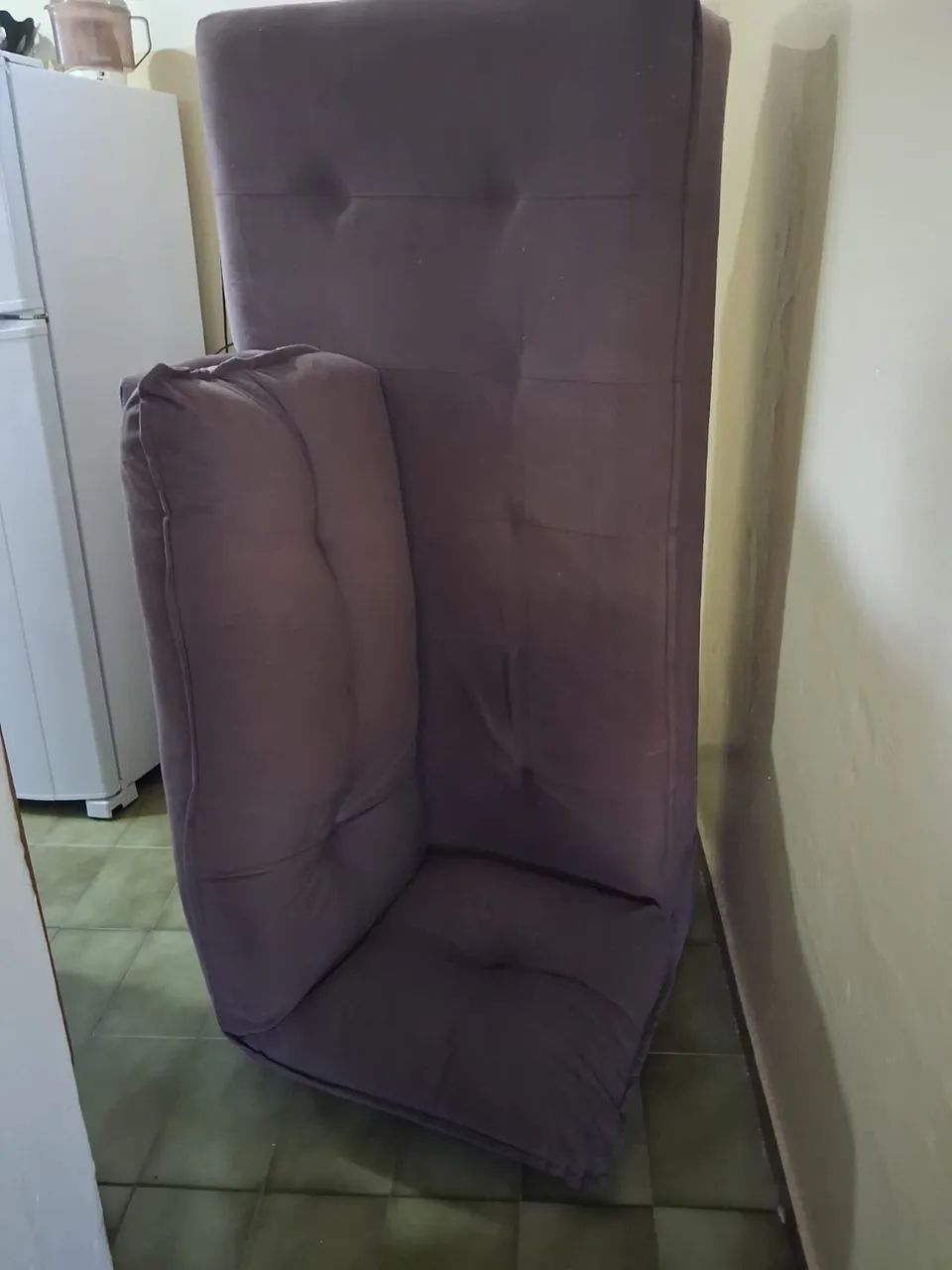 VENDO SOFÁ EM BOM ESTADO DE CONSERVAÇÃO  - Foto 3