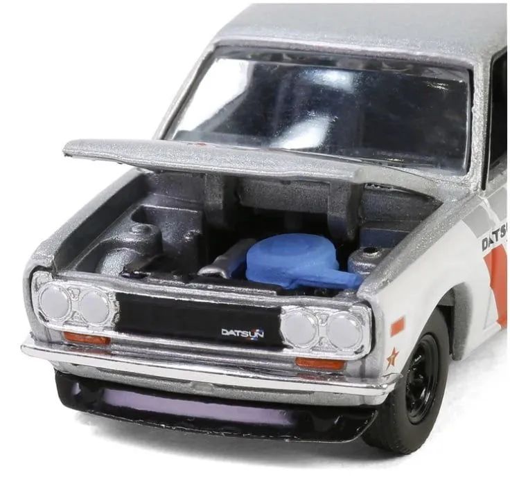1:64 Miniatura 1970 Nissan Datsun 510 #28 Texaco Special Edition
