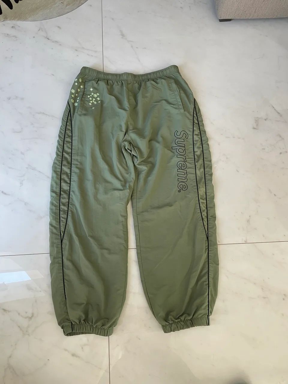 Calça supreme original 