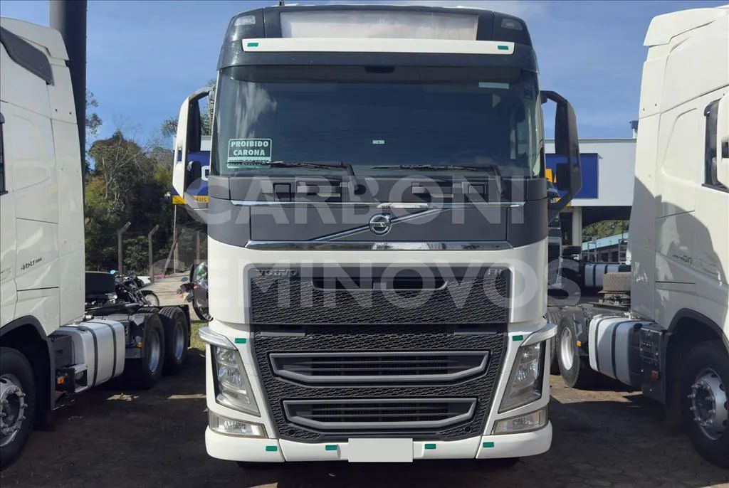 VOLVO FH 460 6X2T GLOBETROTTER 2021/2022