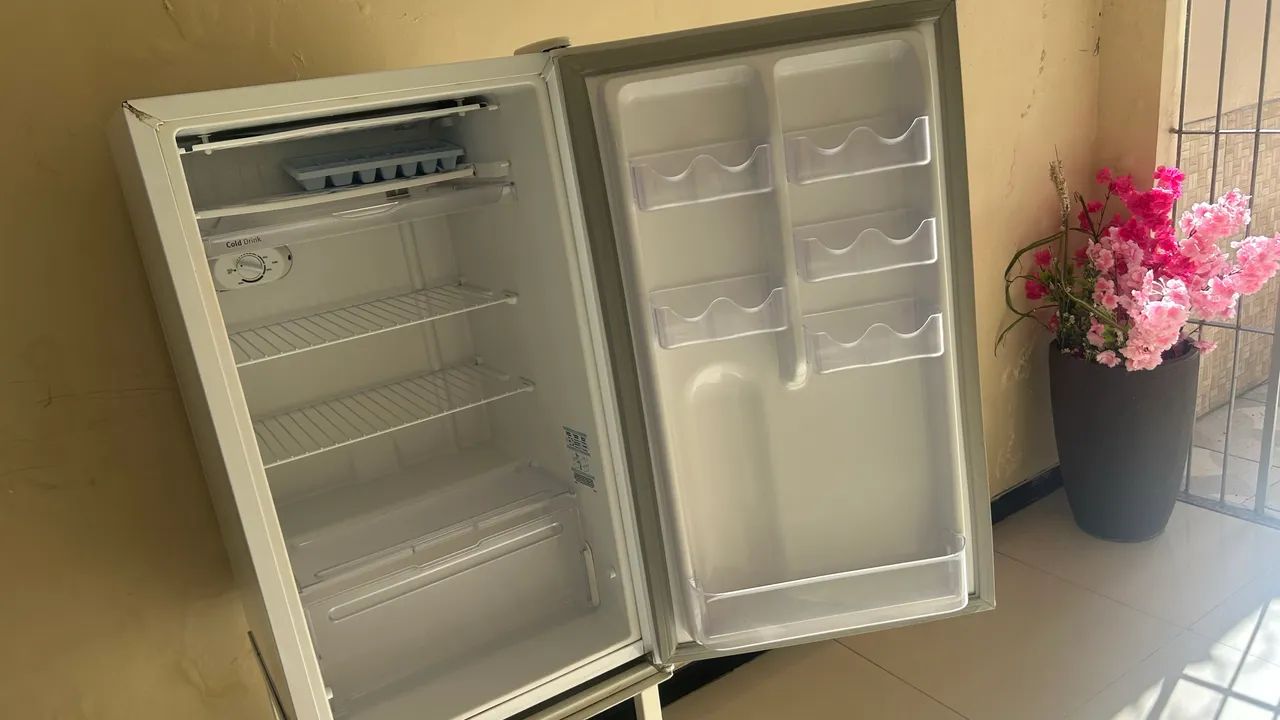 Vendo Frigobar  - Foto 2