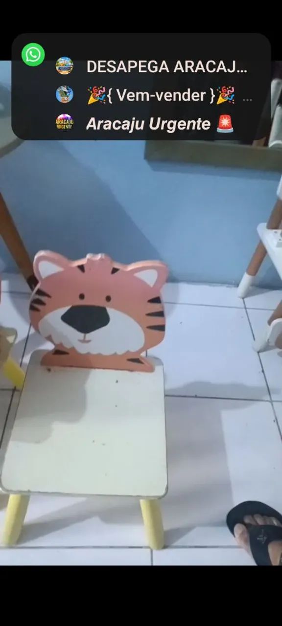 Vendo várias mesinhas com cadeiras  - Foto 4