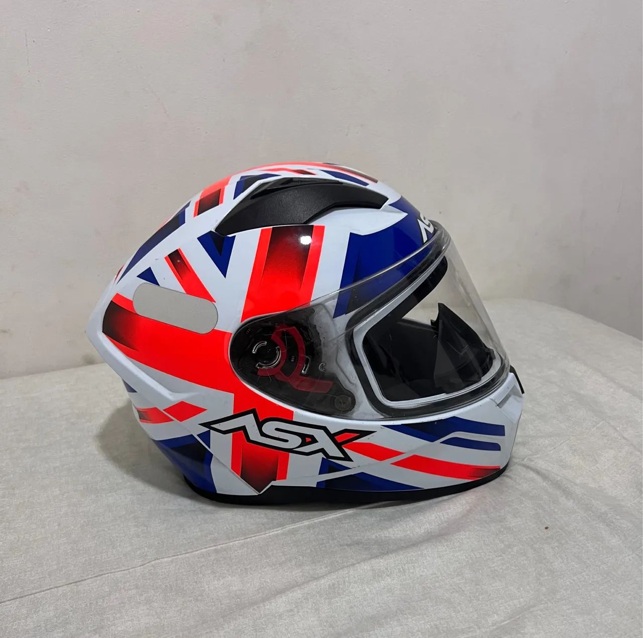 CAPACETE