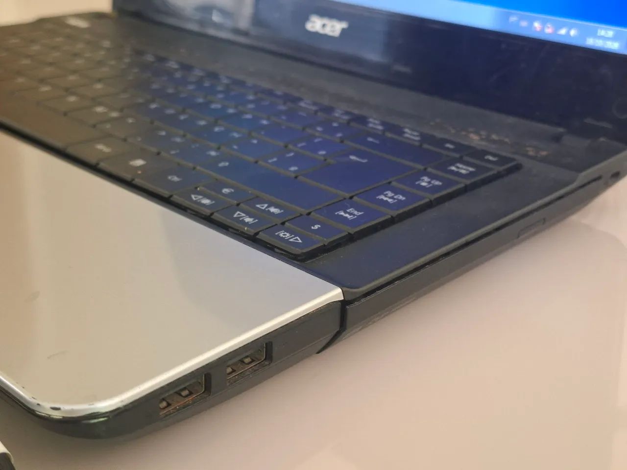 Notebook Acer E1 4GB 120SSD  - Foto 3