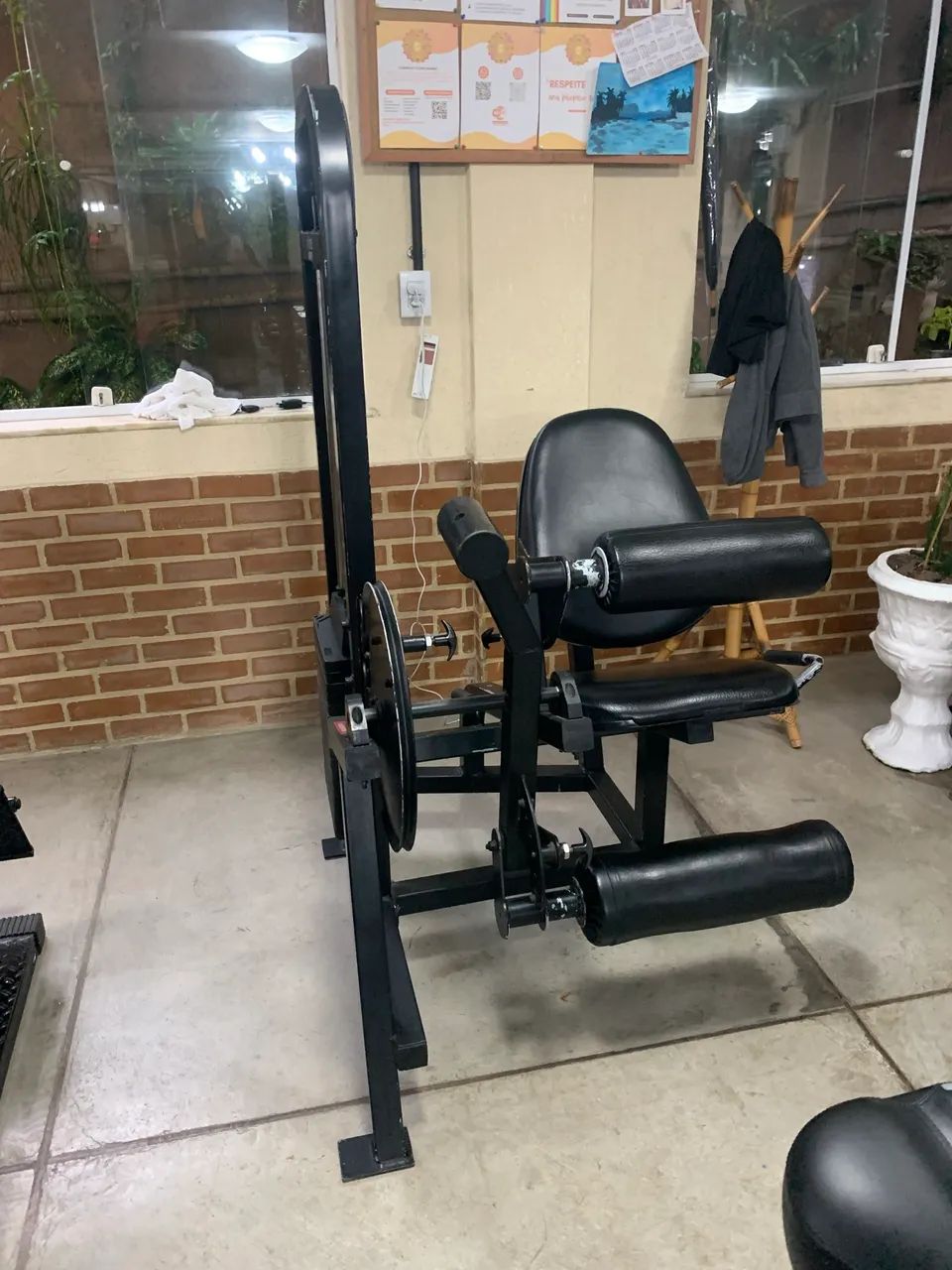 Cadeira extensora e flexora buick - Foto 3