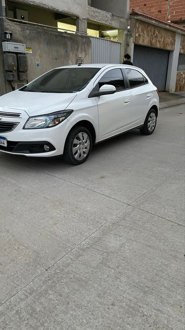 Chevrolet Onix 2014