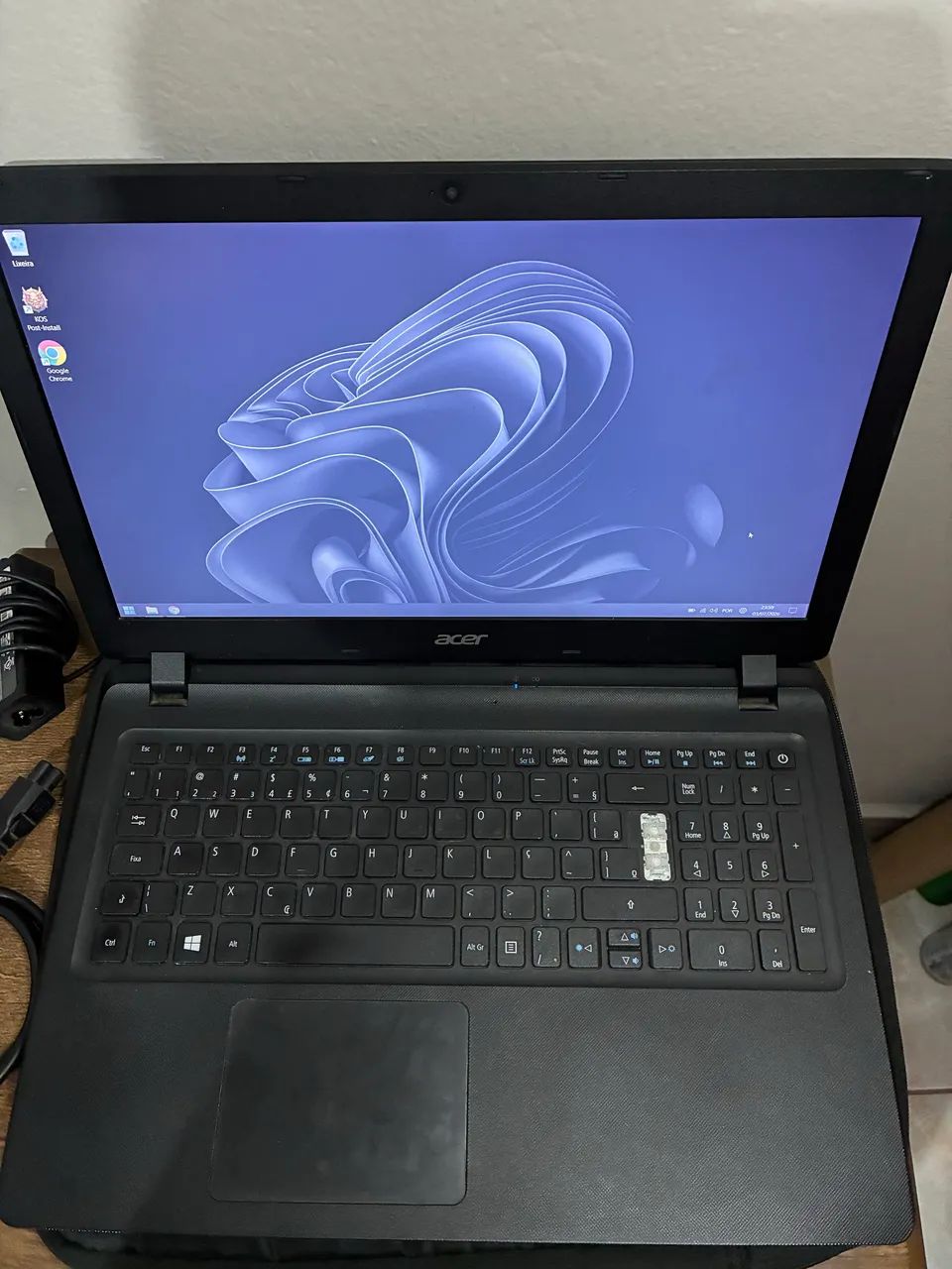 Notebook Acer Aspire ES1-572 - Foto 2