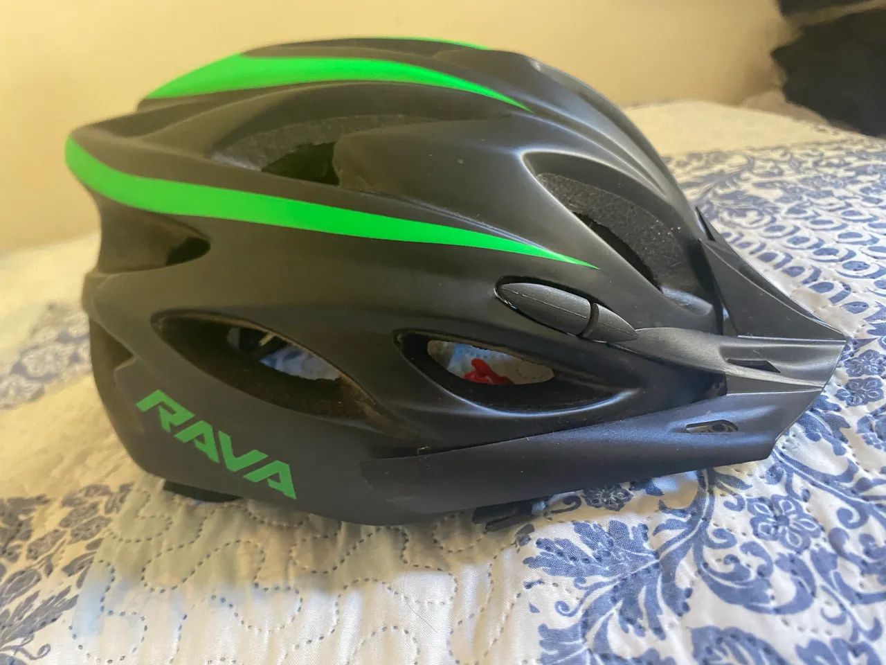 Bicicleta Venzo aro 29. Acompanha capacete e luvas  - Foto 2