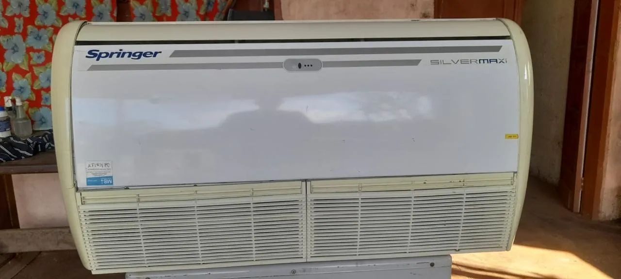 AR CONDICIONADO 35.000 BTUs SPRINGER - Foto 4