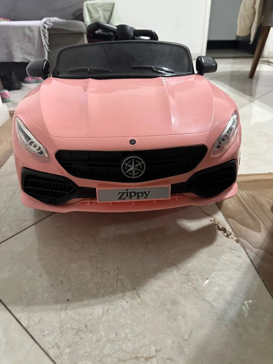 Carro elétrico infantil