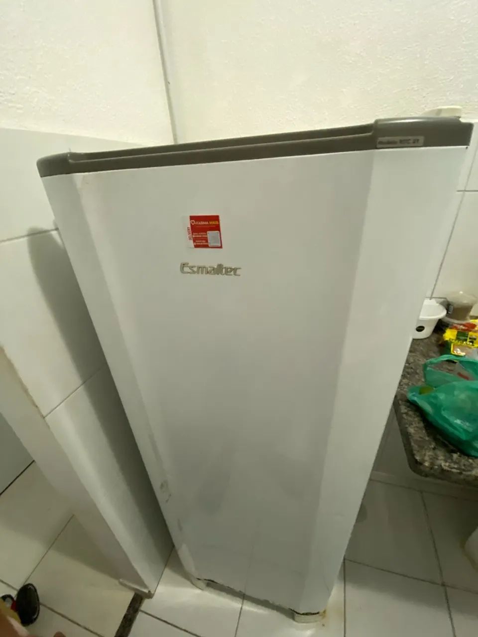 Vendo geladeira usada 