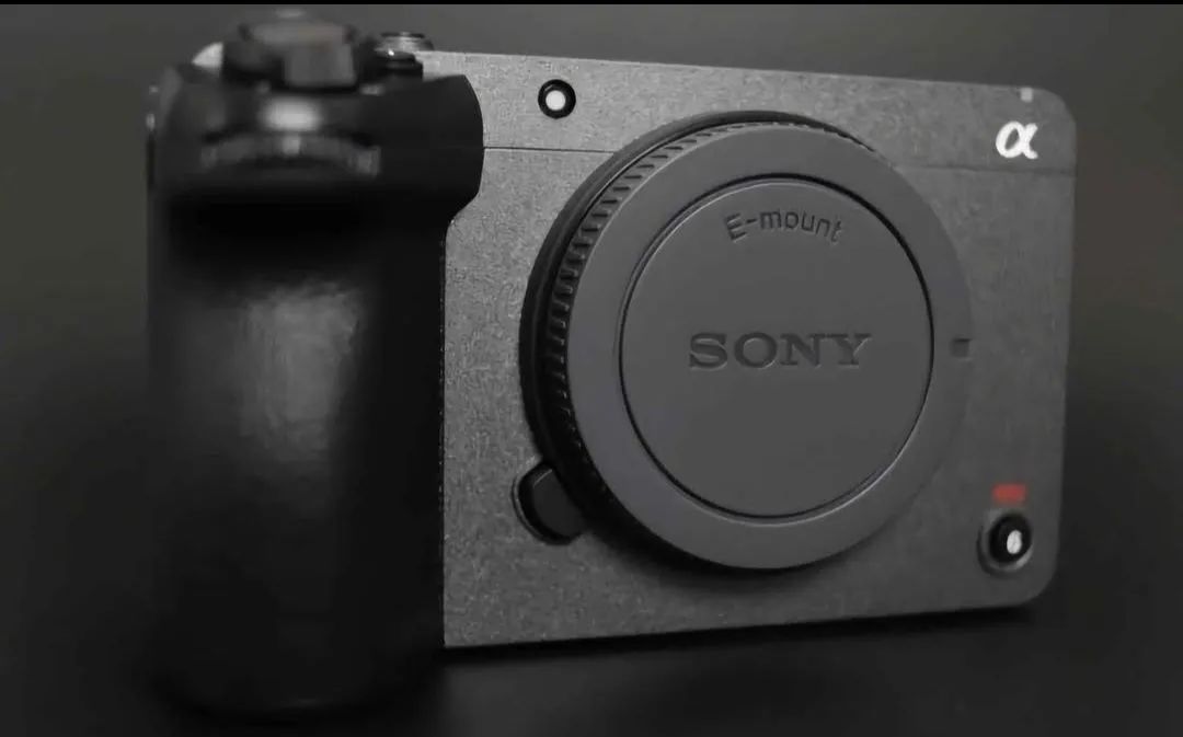 Sony fx3065606297448578122