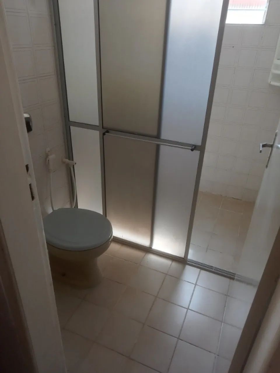 Alugo Apartamento no Bairro do Cordeiro - Foto 5