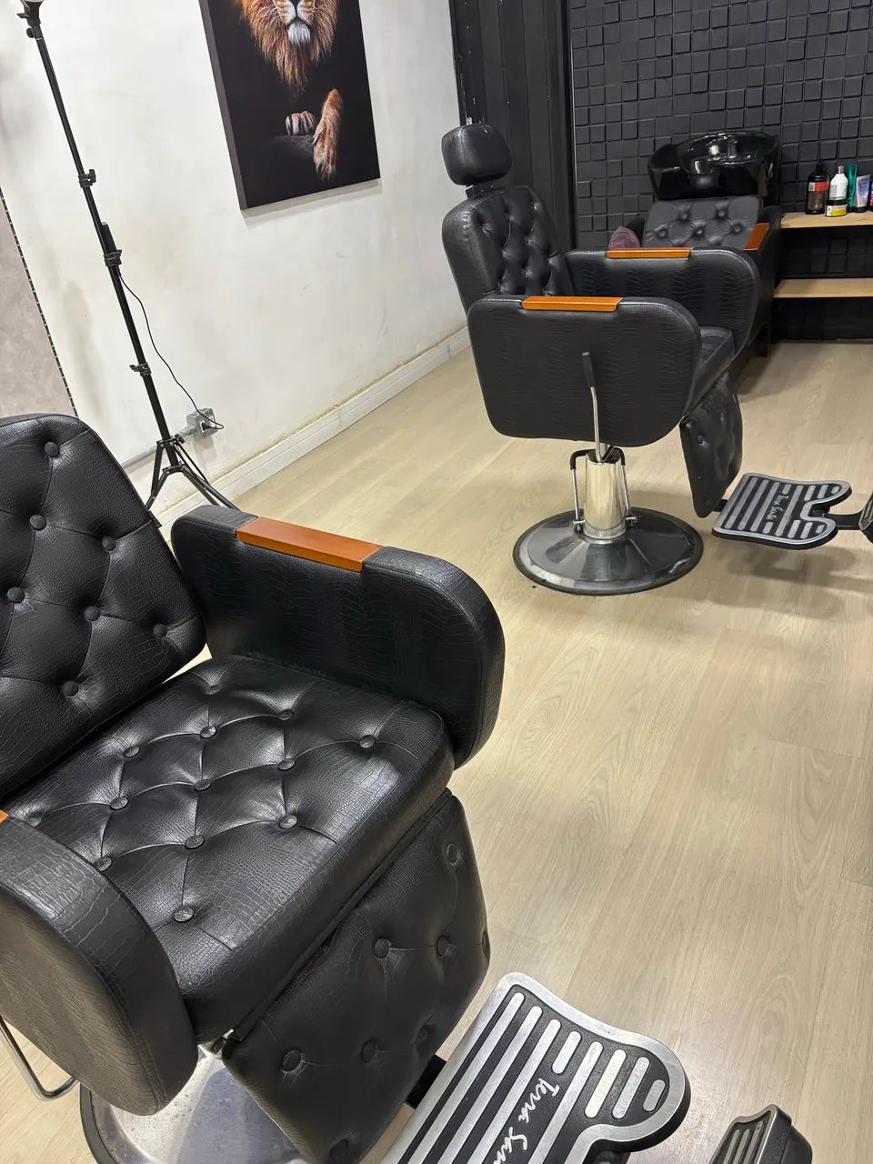 Cadeiras para barbearia  - Foto 3