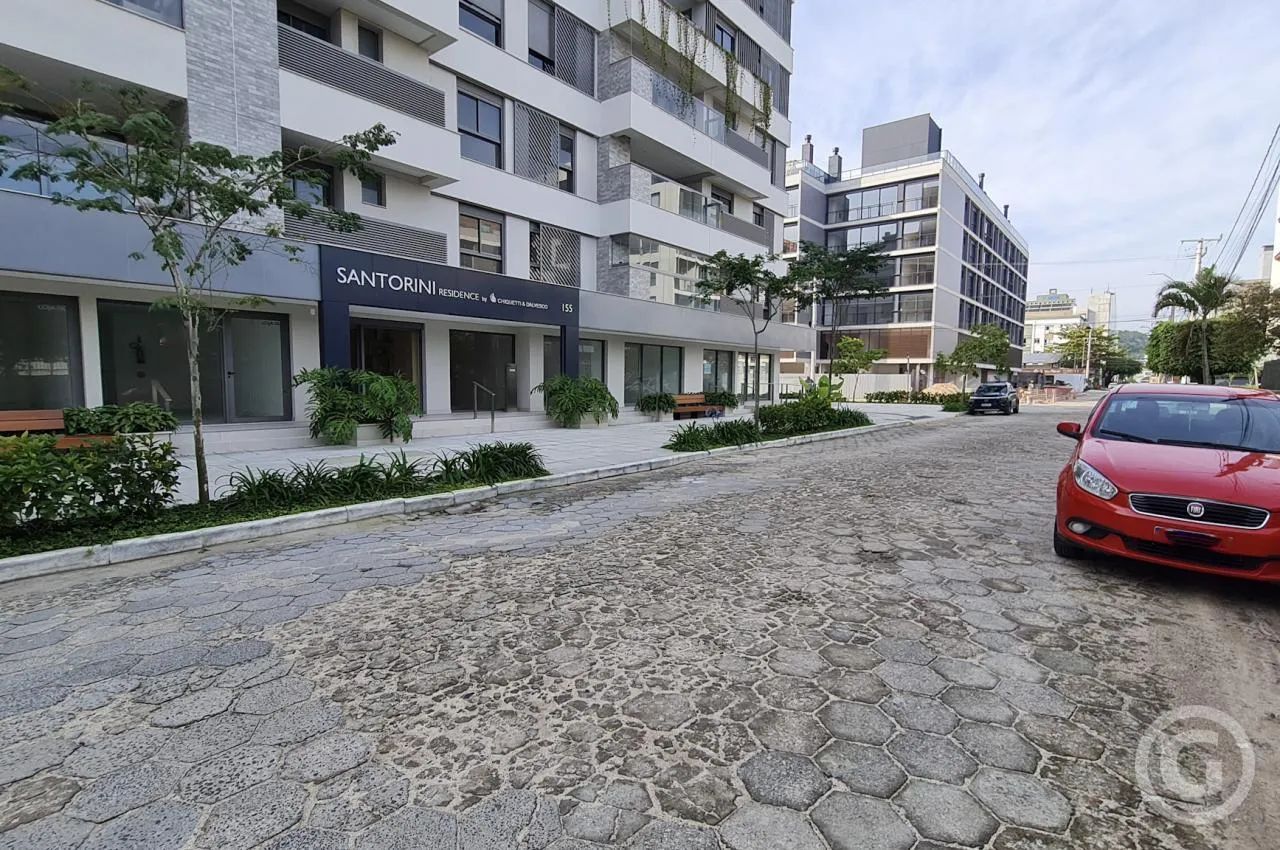 Loja disponível a uma quadra da praia em Jurerê - Foto 3