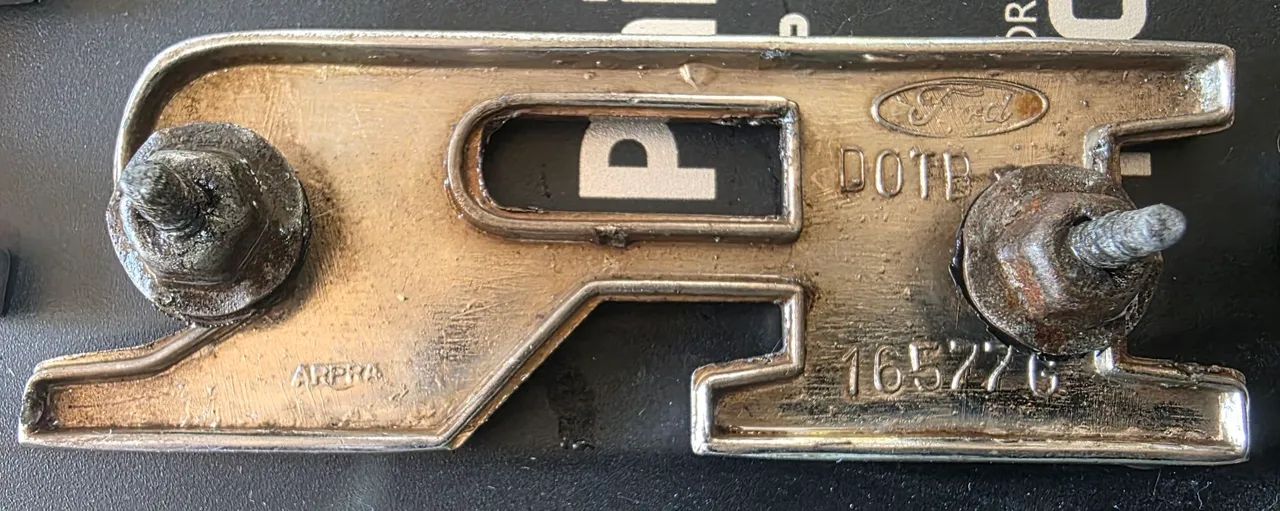Emblema Ford  - Foto 4