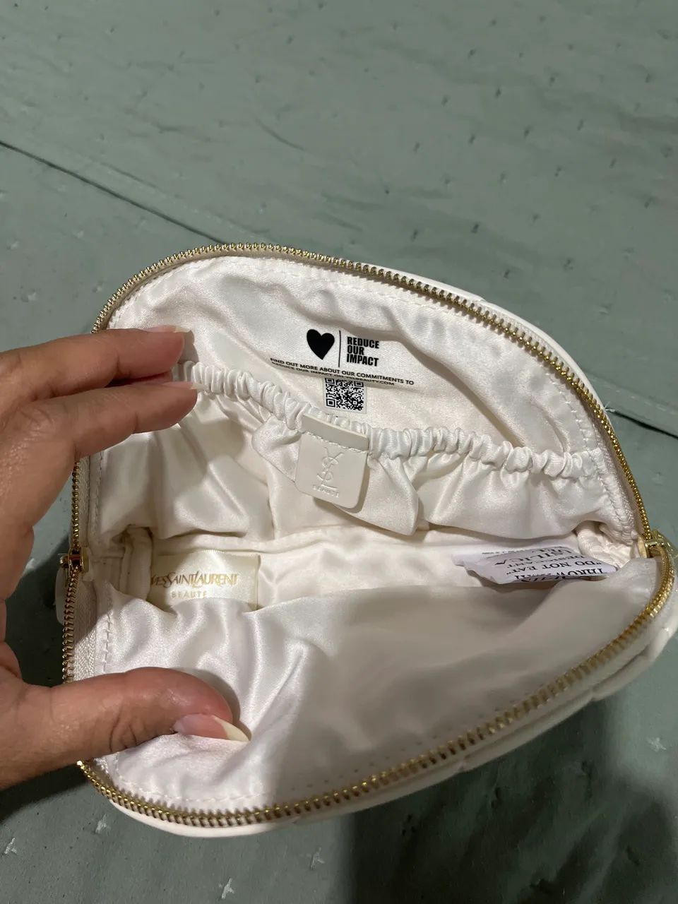 Necessaire Yves saint laurent  - Foto 2