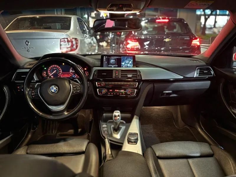 BMW 320I 320i 2018 - Foto 2