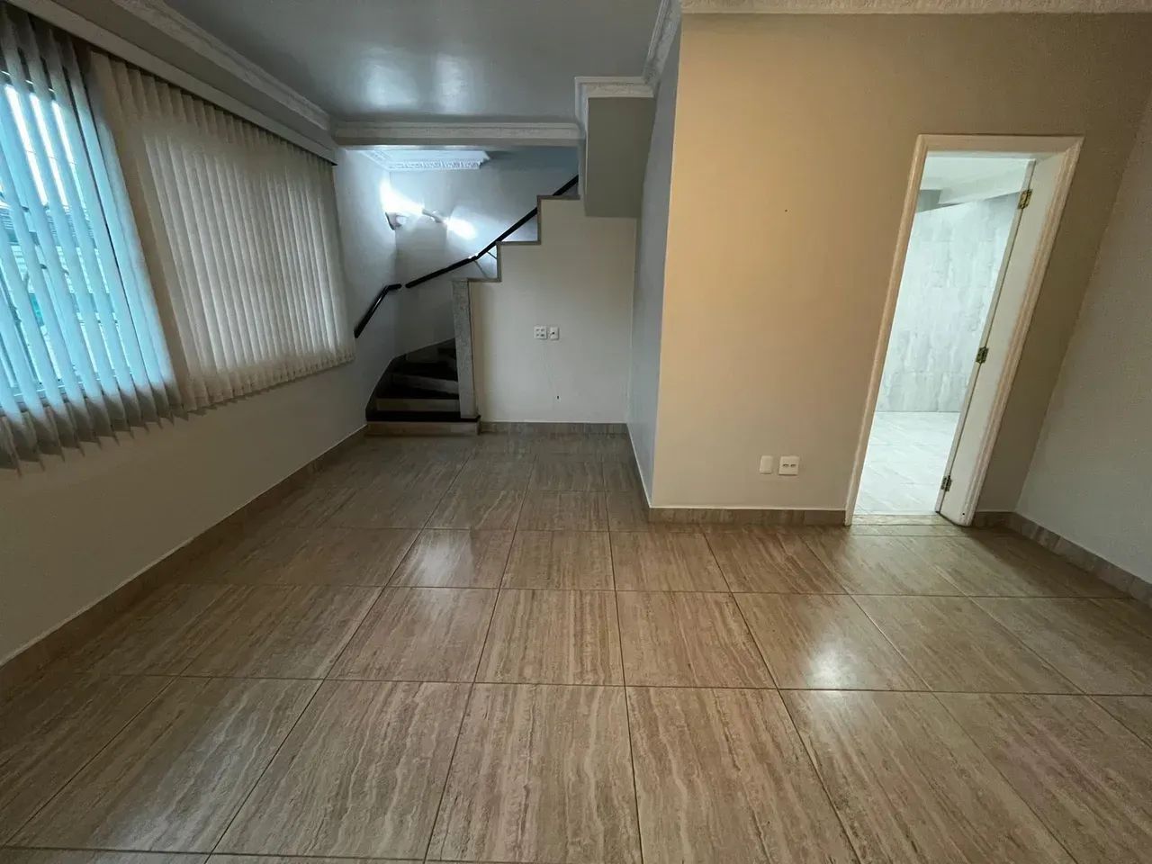 Amplo Sobrado em Santos/SP  Embaré | Venda e Locação - Foto 8