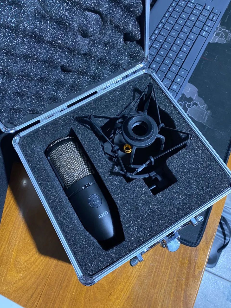 Microfone AKG P420 Estado De Novo  - Foto 4