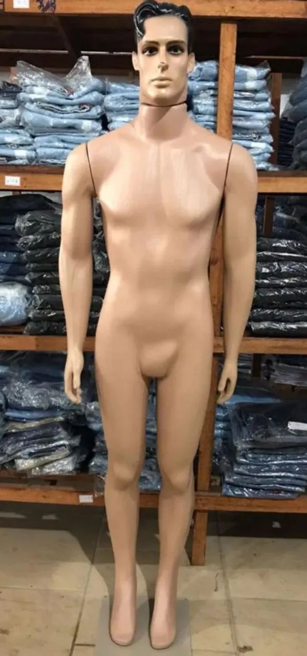 Manequim de Plástico Bege Feminino e Masculino