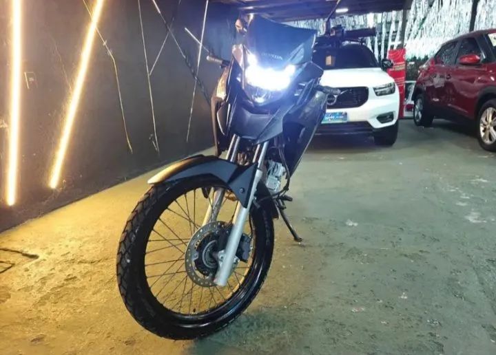 Honda XRE 300  - Foto 3