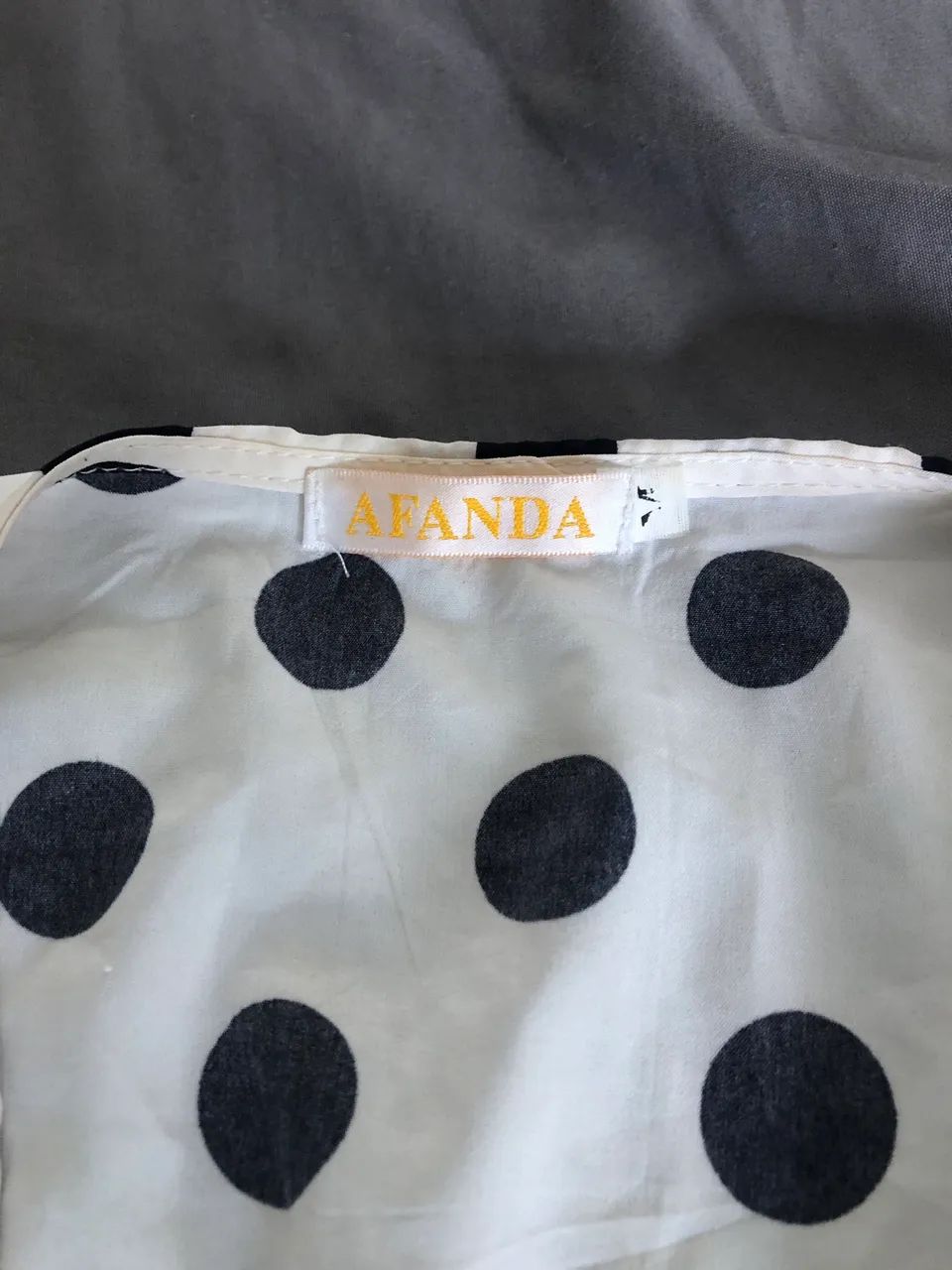 Blusa de bolinha  - Foto 4