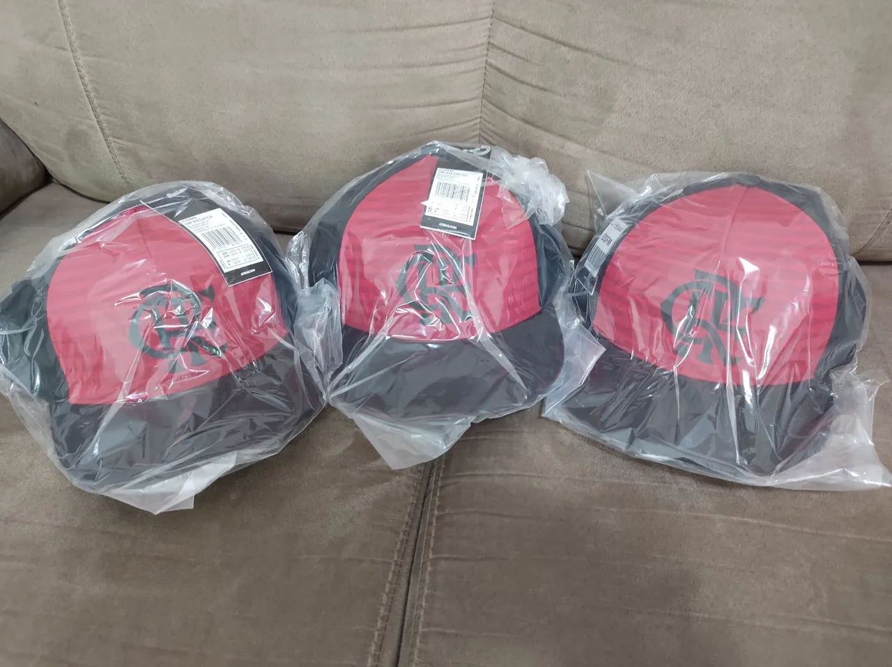 Boné Adidas flamengo aba reta original  - Foto 2