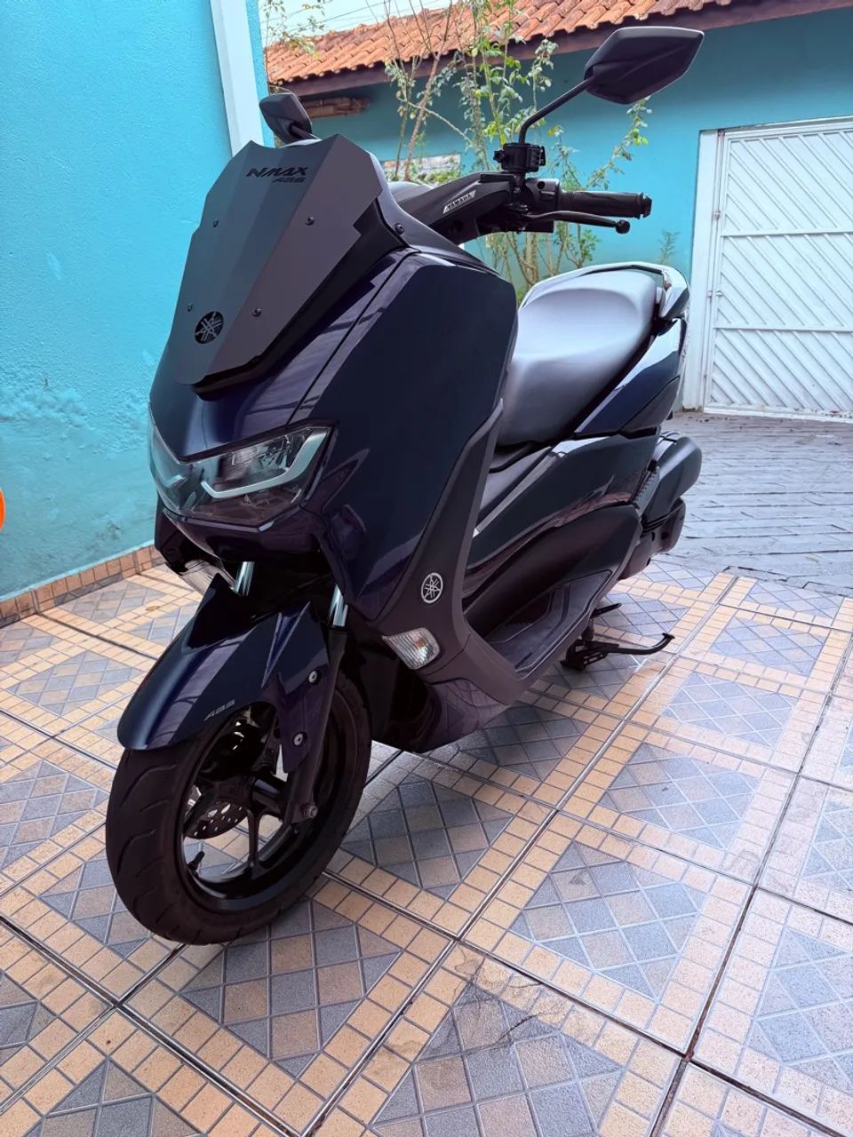 N Max 2021 com apenas 7500 km  - Foto 3