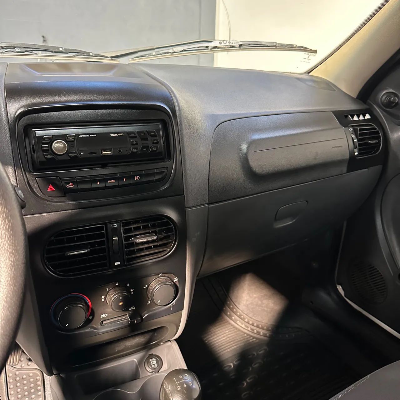 Fiat Strada Working 1.4 MPI Fire Flex 8V CD 2017 - Foto 5