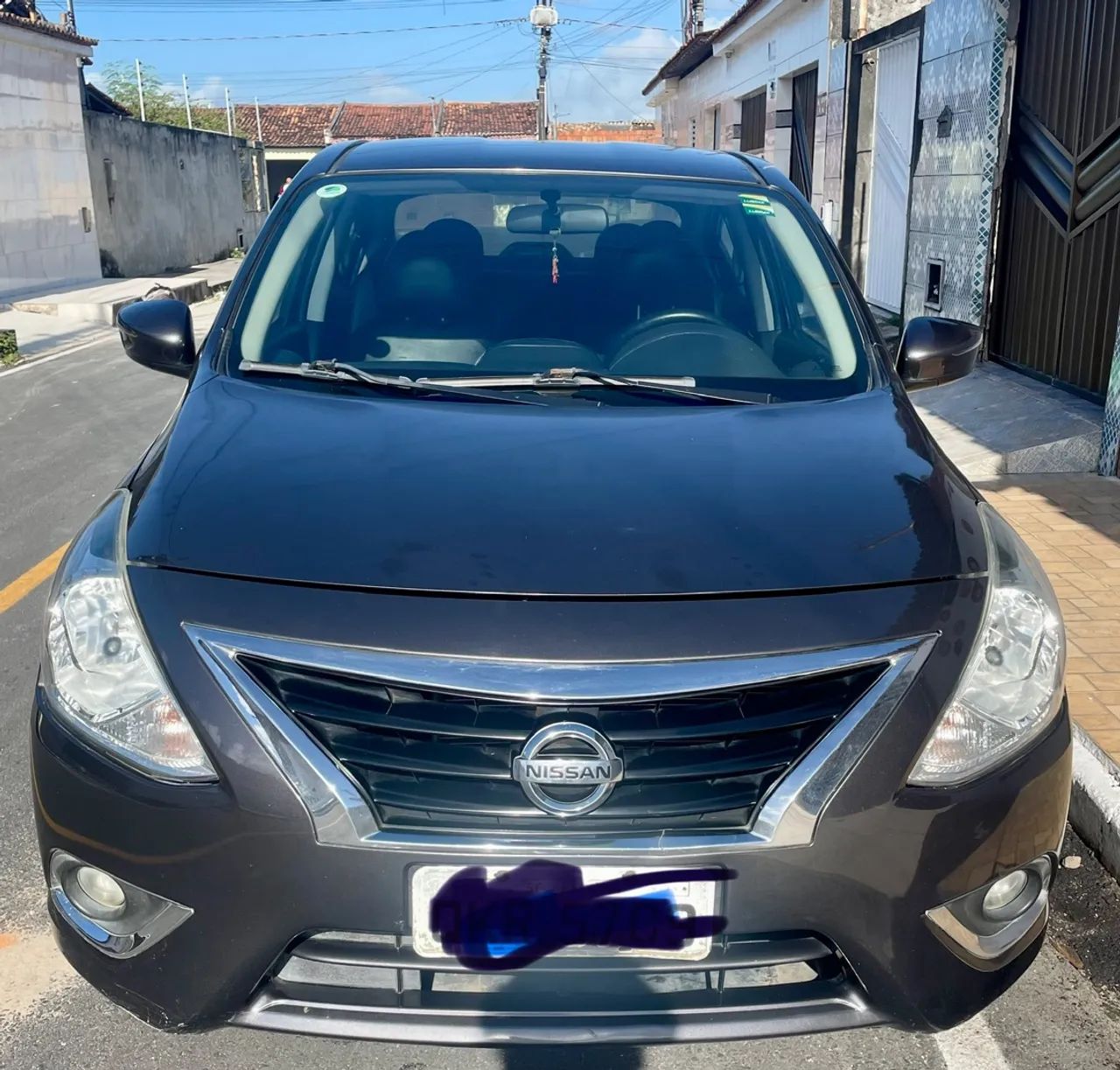 Nissan Versa UNIQUE 1.6 16V 2016