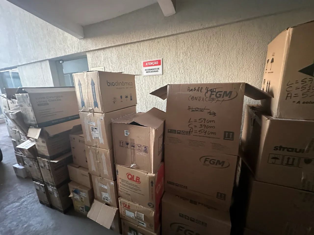 Caixas para mudança ou embalagem65049000873857121