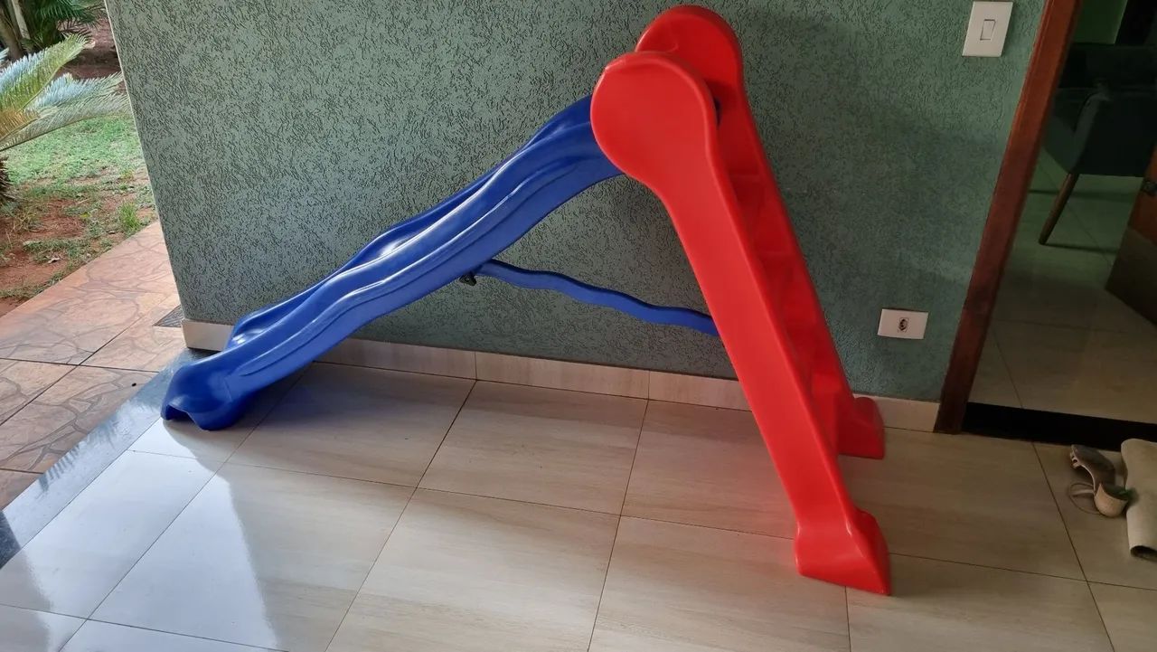 ESCORREGADOR GRANDE NOVÍSSIMO 