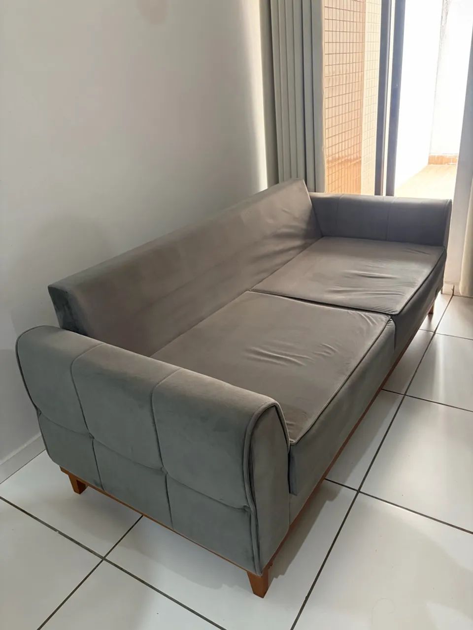 Vendo sofá de três lugares  - Foto 5