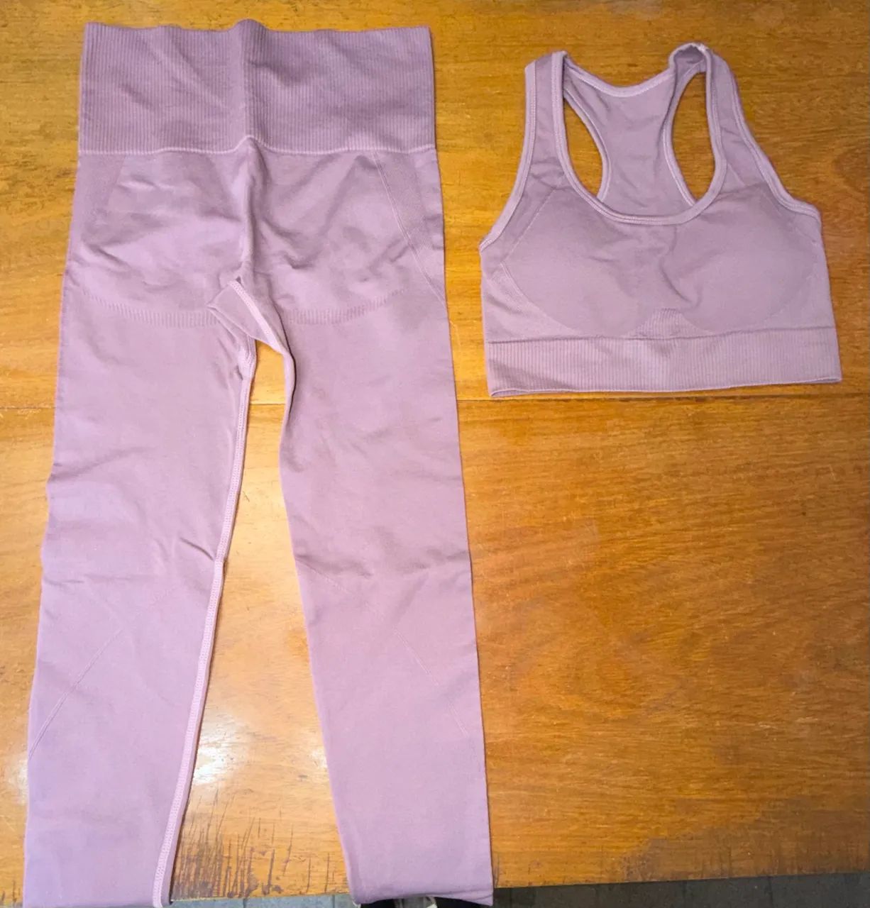 Vendo lote de roupas fitness  - Foto 4